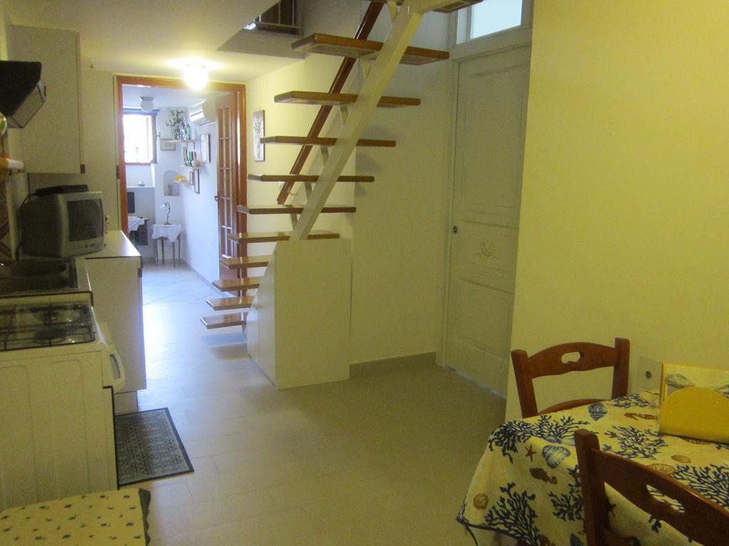 Villa Apollo B&B カプリ エクステリア 写真