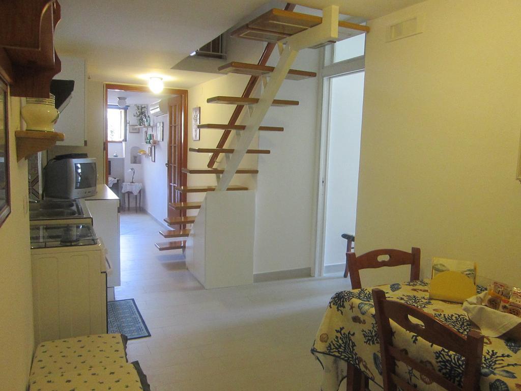 Villa Apollo B&B カプリ エクステリア 写真