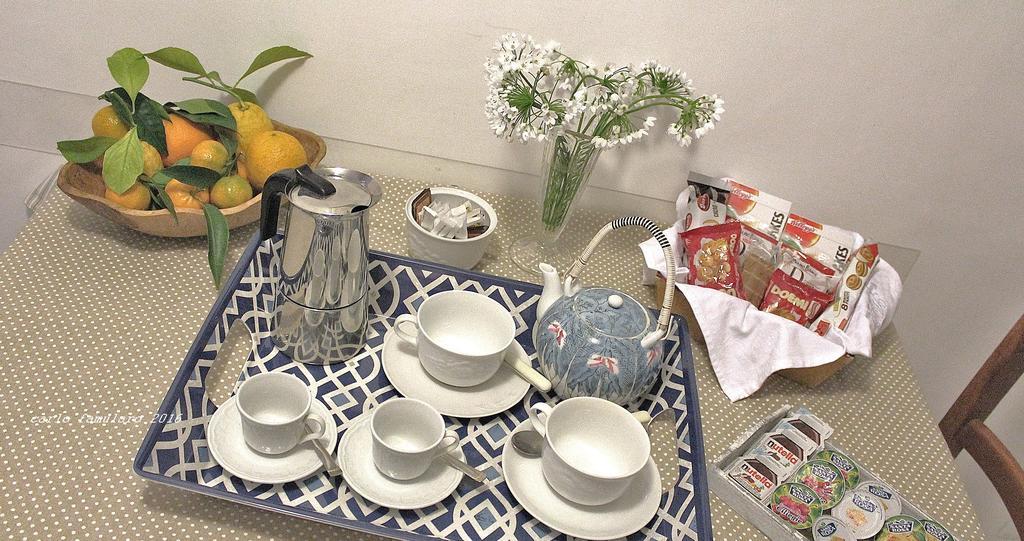 Villa Apollo B&B カプリ エクステリア 写真