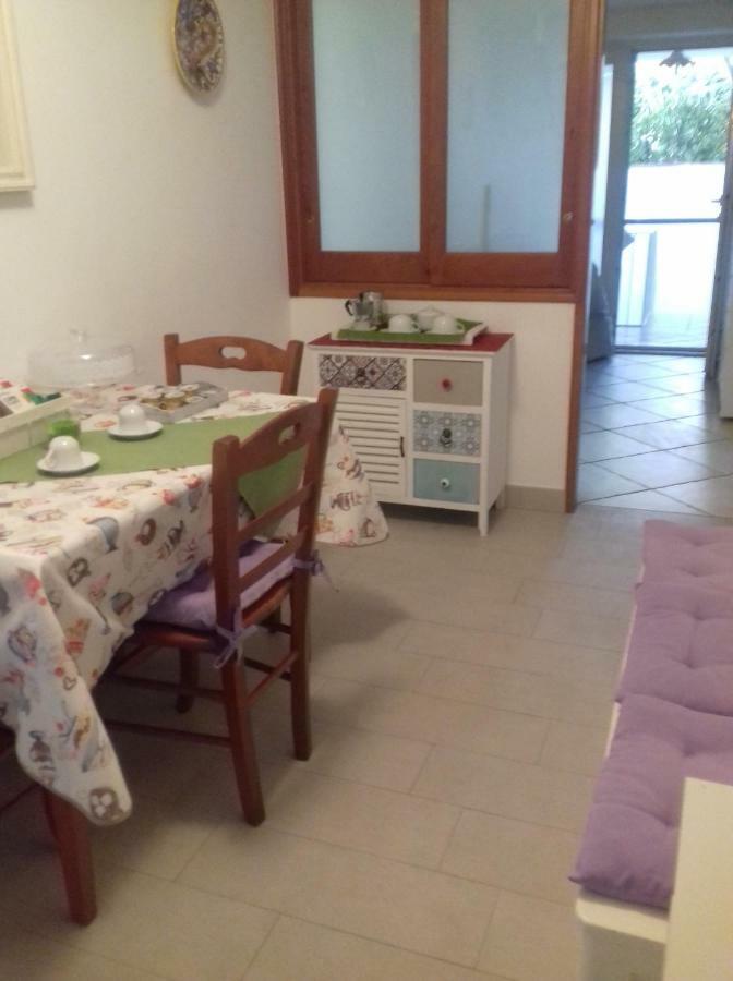 Villa Apollo B&B カプリ エクステリア 写真